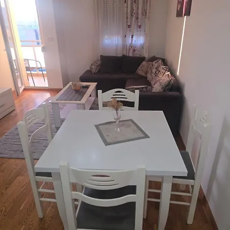 Kvart Delta * פודגוריצה